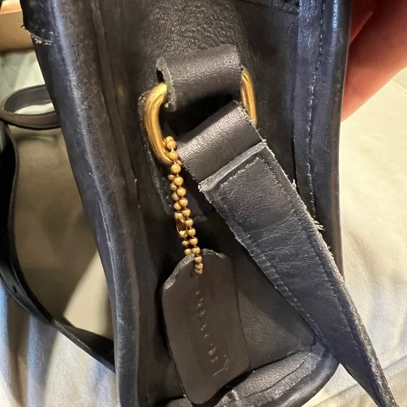 Vintage Coach Ridgefield Purse 9812 - Picture 8 of 14